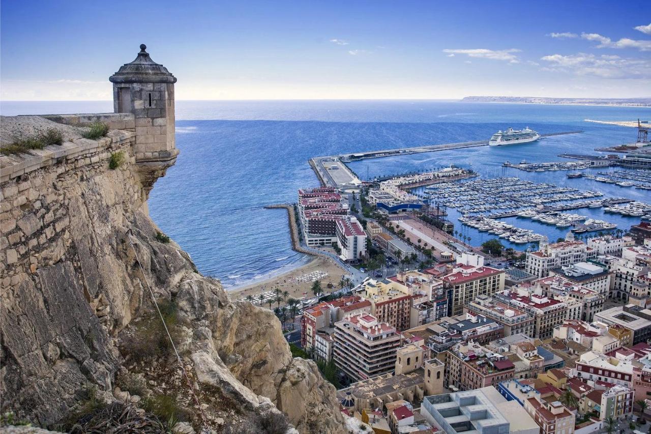 Place De La Mairie Alicante