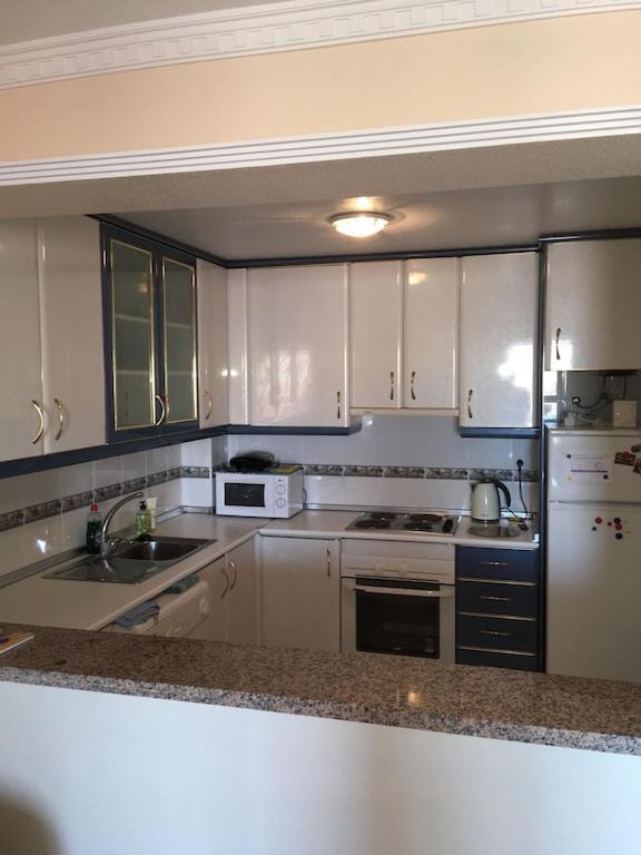 Apartment Floor Spacious With Roof Terrace *