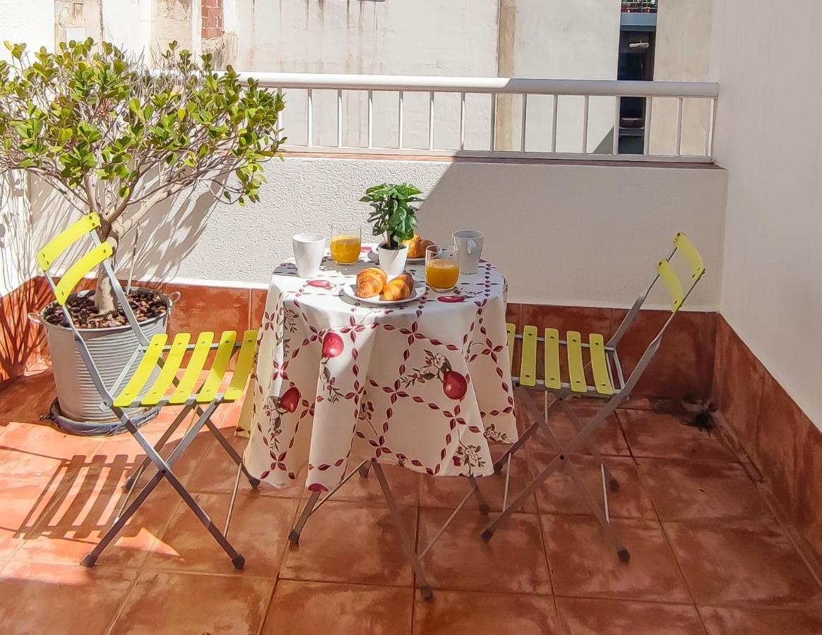 2 Private Terrace Abad Najera