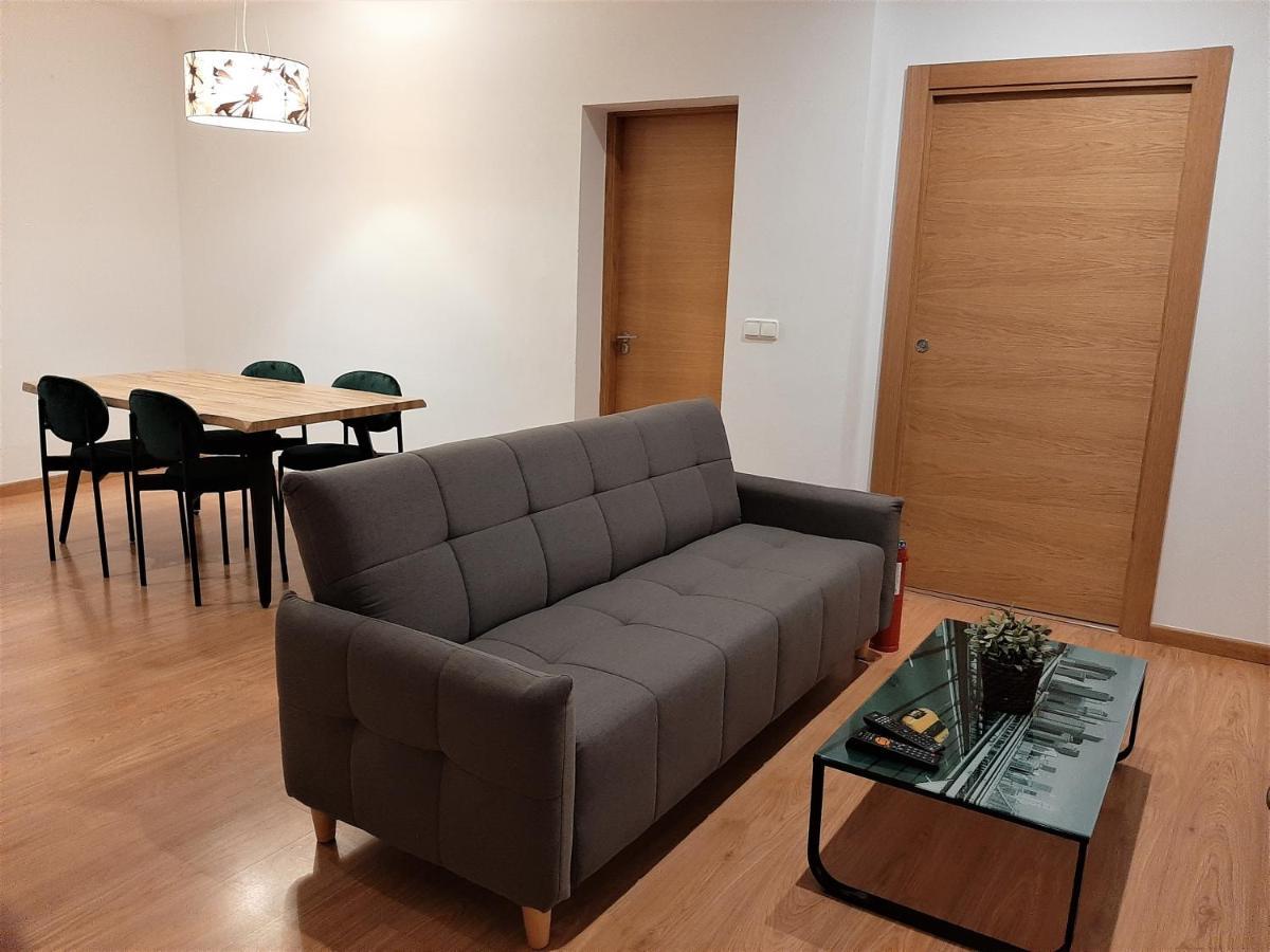 The Lucky Flats - Artilleros Apartment