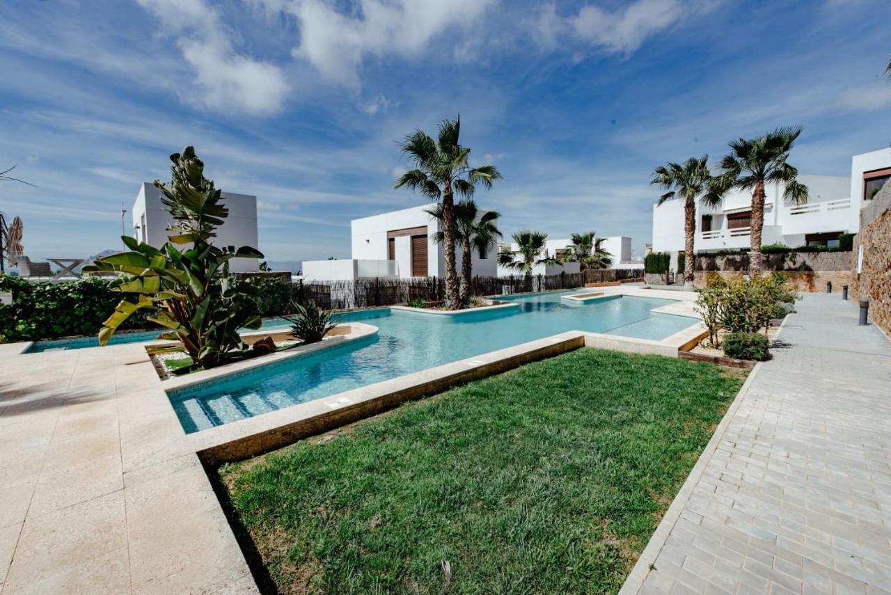 Casita Rosa * Alicante
