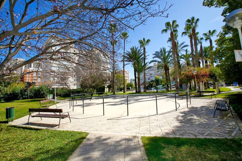 Garden With Pool And Ac Apartamento *