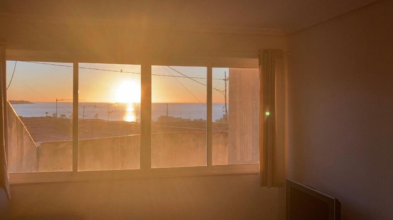 Beachside With Air-conditioning * Alicante