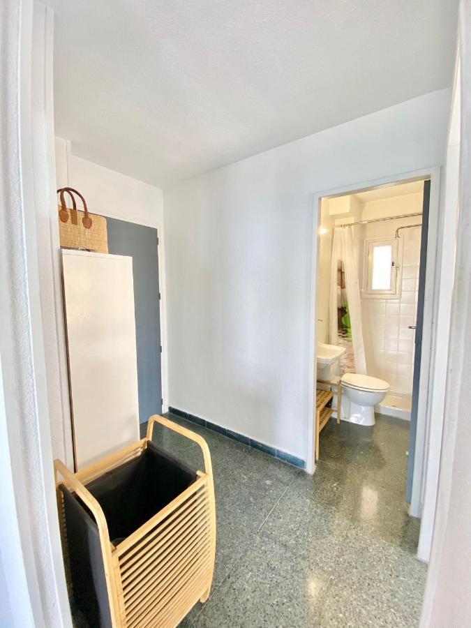 Apartamento Akra Primera Línea De Playa Vistas Increibles !!
