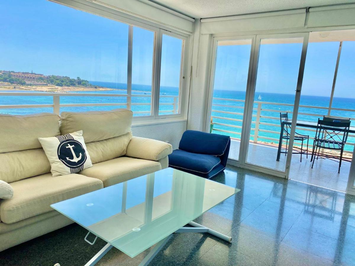 Apartamento Akra Primera Línea De Playa Vistas Increibles !!