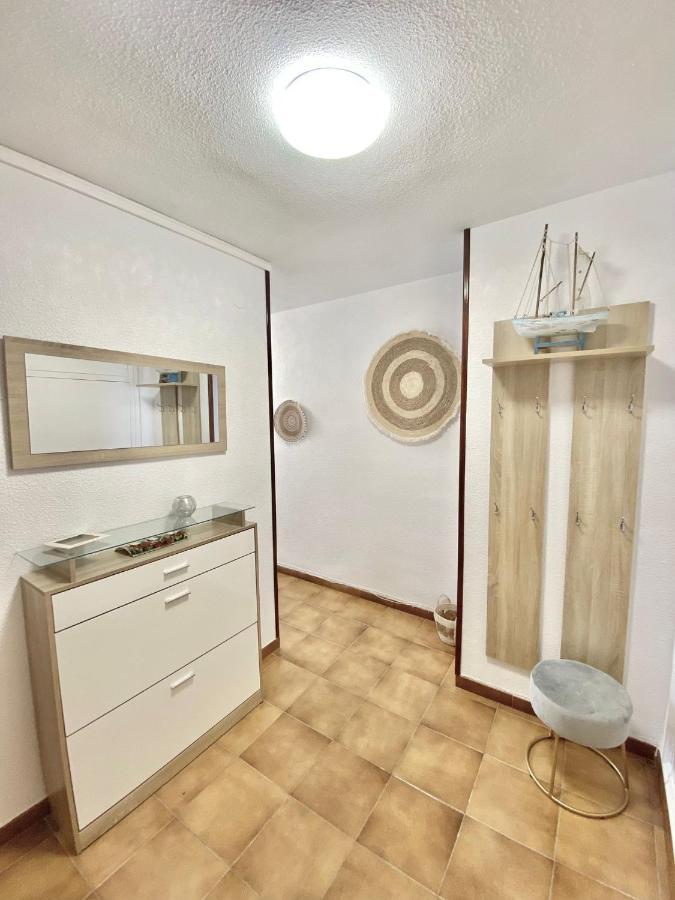 T Hercules Apto 6 Pax Vistas Al Mar, Aire Ac Wifi Inmo Leo Playa De San Juan Apartamento
