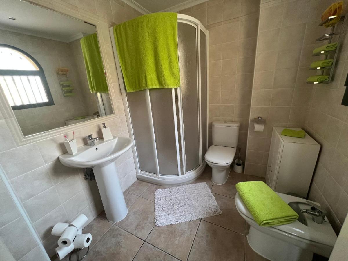 Rayo Rojo In Brias- Y -golf 6 Calle Ebro Villa