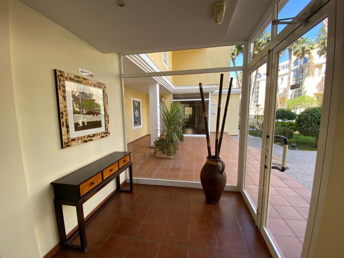 Golf Hoyo 18 4-6 Pax. Piscina, Wifi, Parking Privado. *