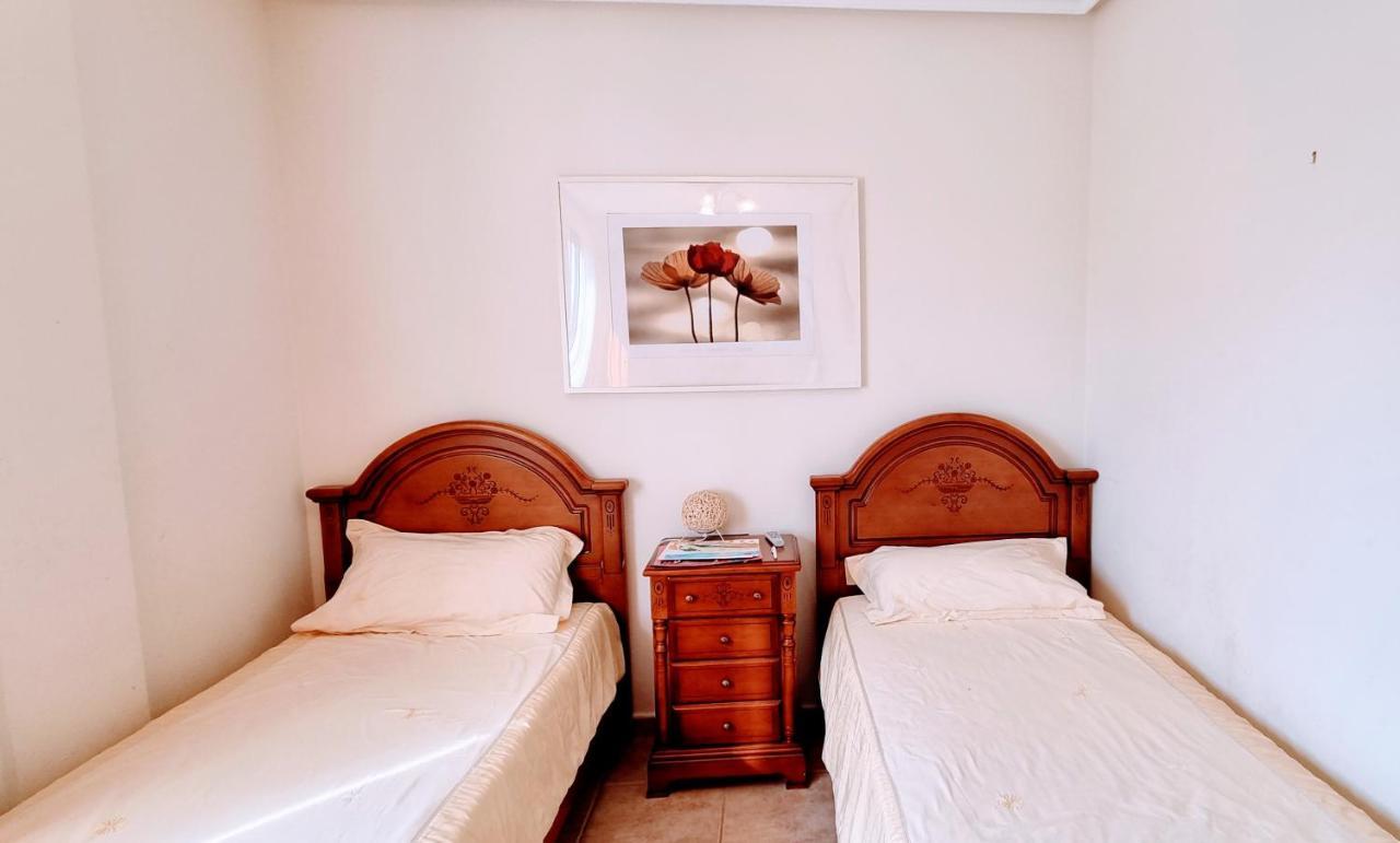 Villa Rayo Rojo In Brias- Y -golf 6 Calle Ebro Alicante