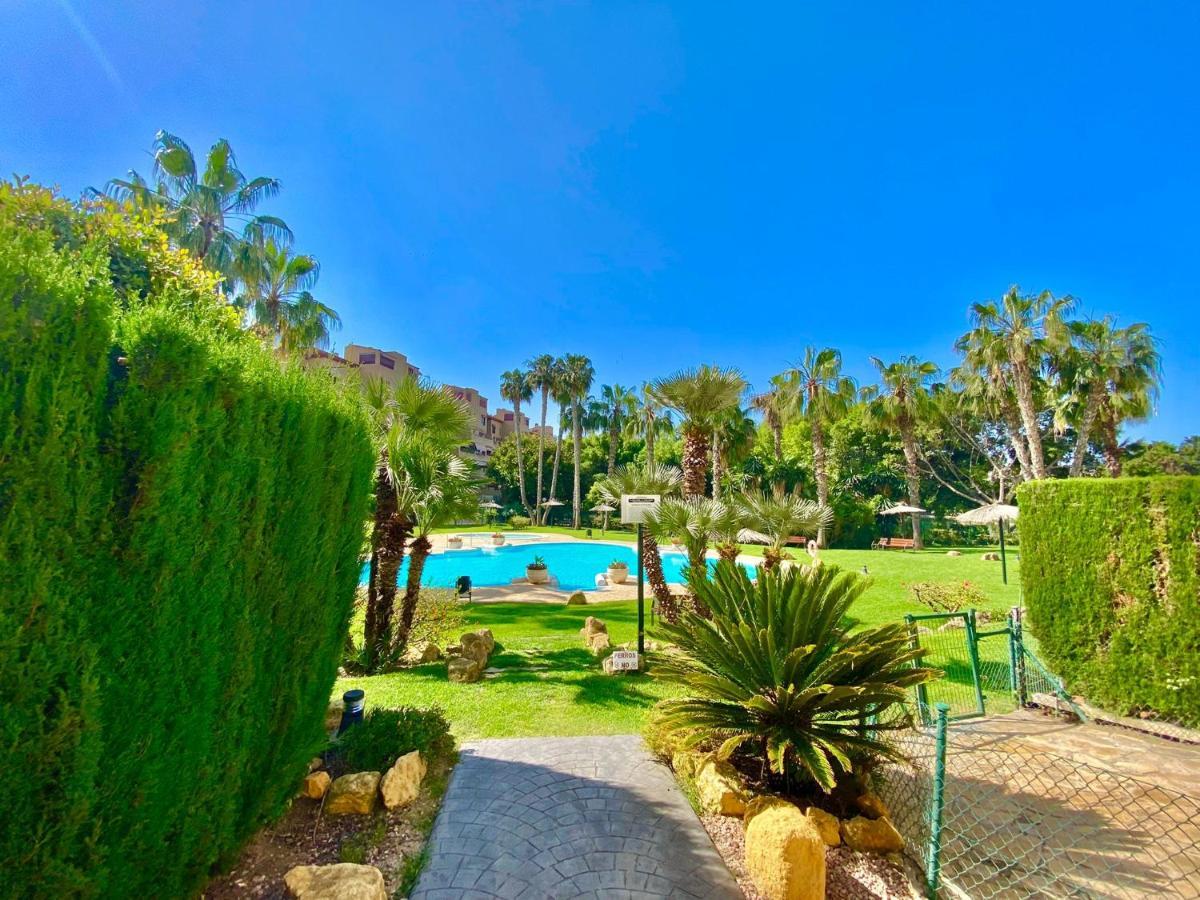 Golf Hoyo 18 4-6 Pax. Piscina, Wifi, Parking Privado.