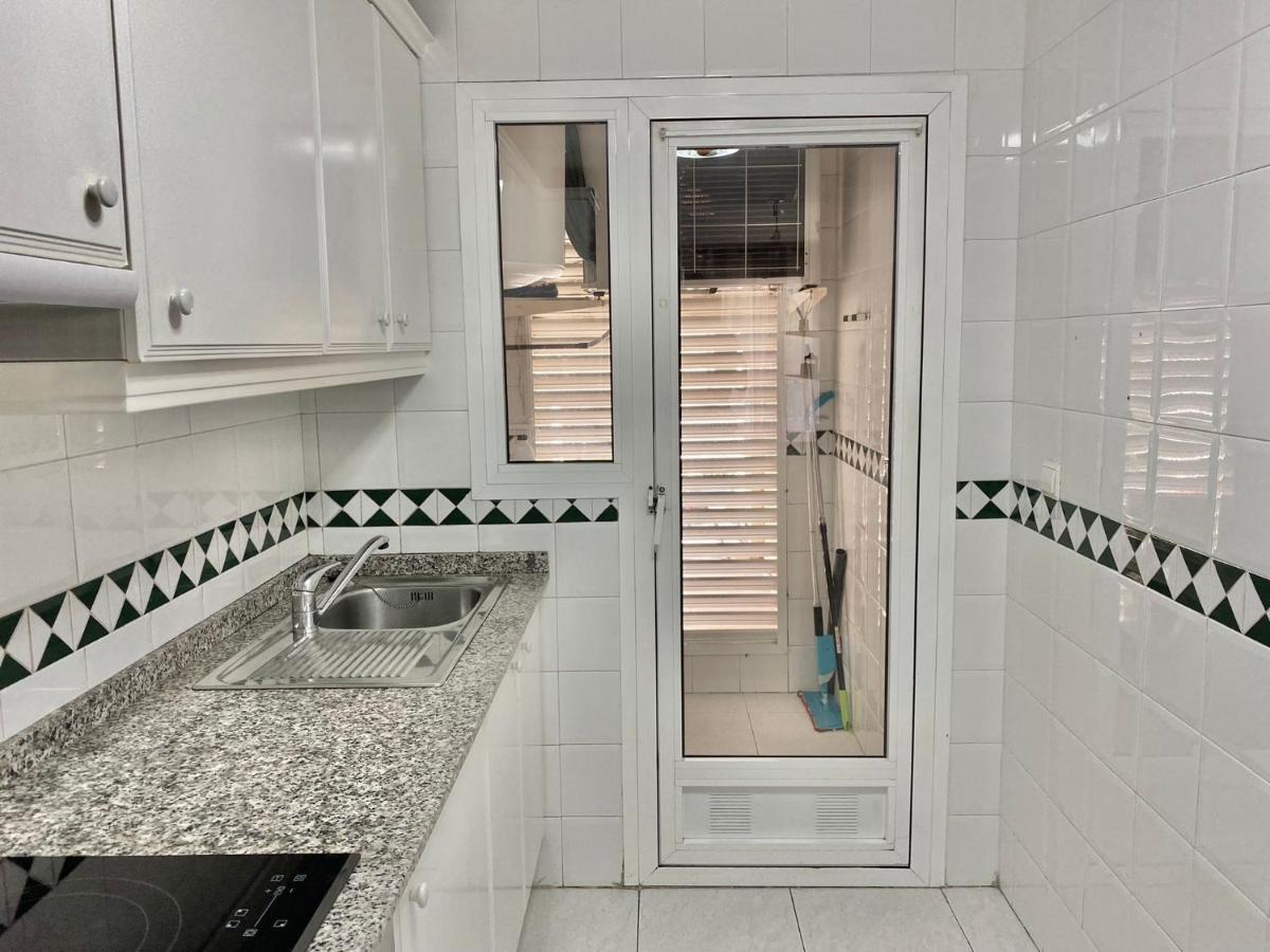 Apartamento Golf Hoyo 18 4-6 Pax. Piscina, Wifi, Parking Privado. *