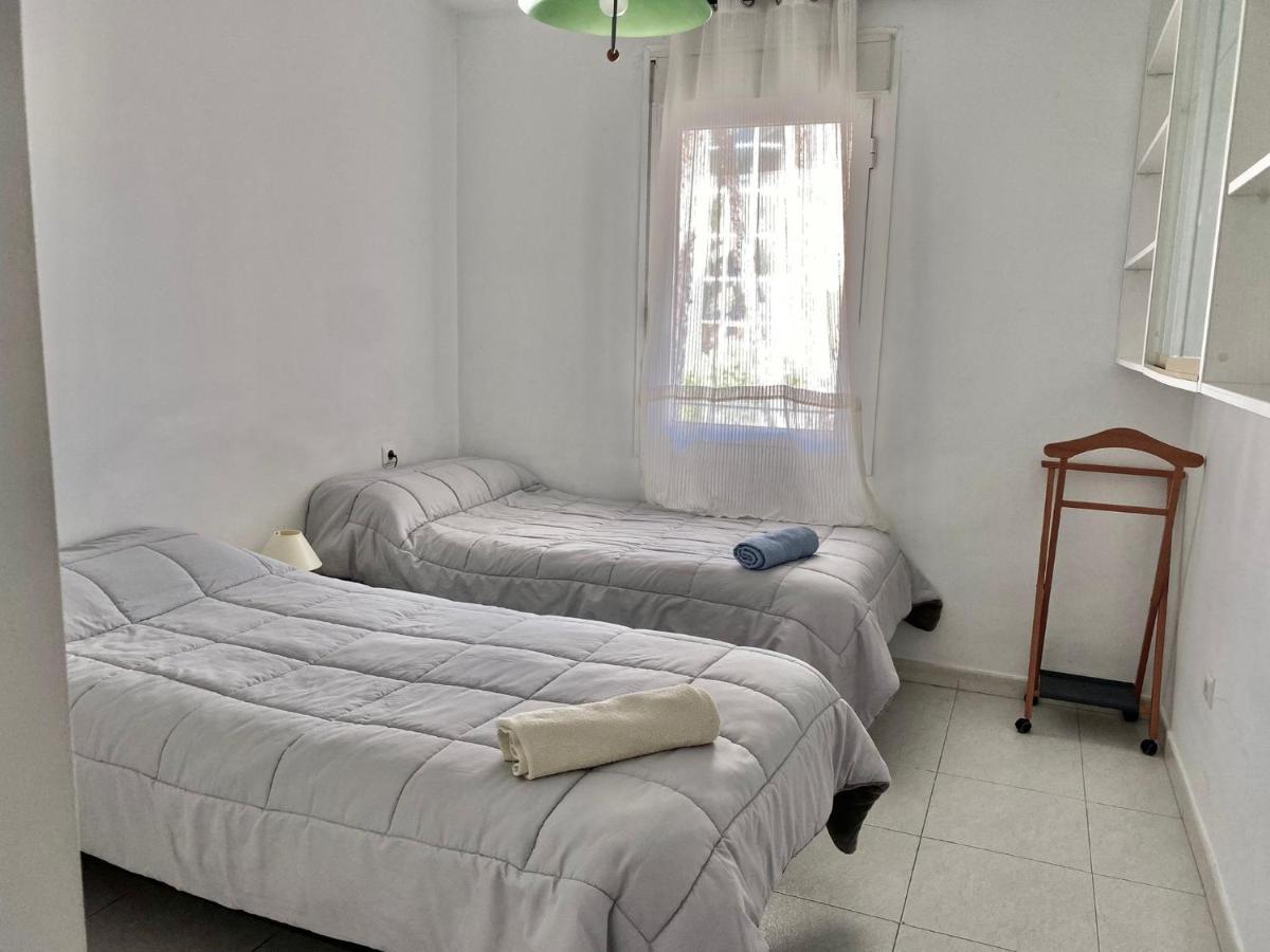 Golf Hoyo 18 4-6 Pax. Piscina, Wifi, Parking Privado. Alicante