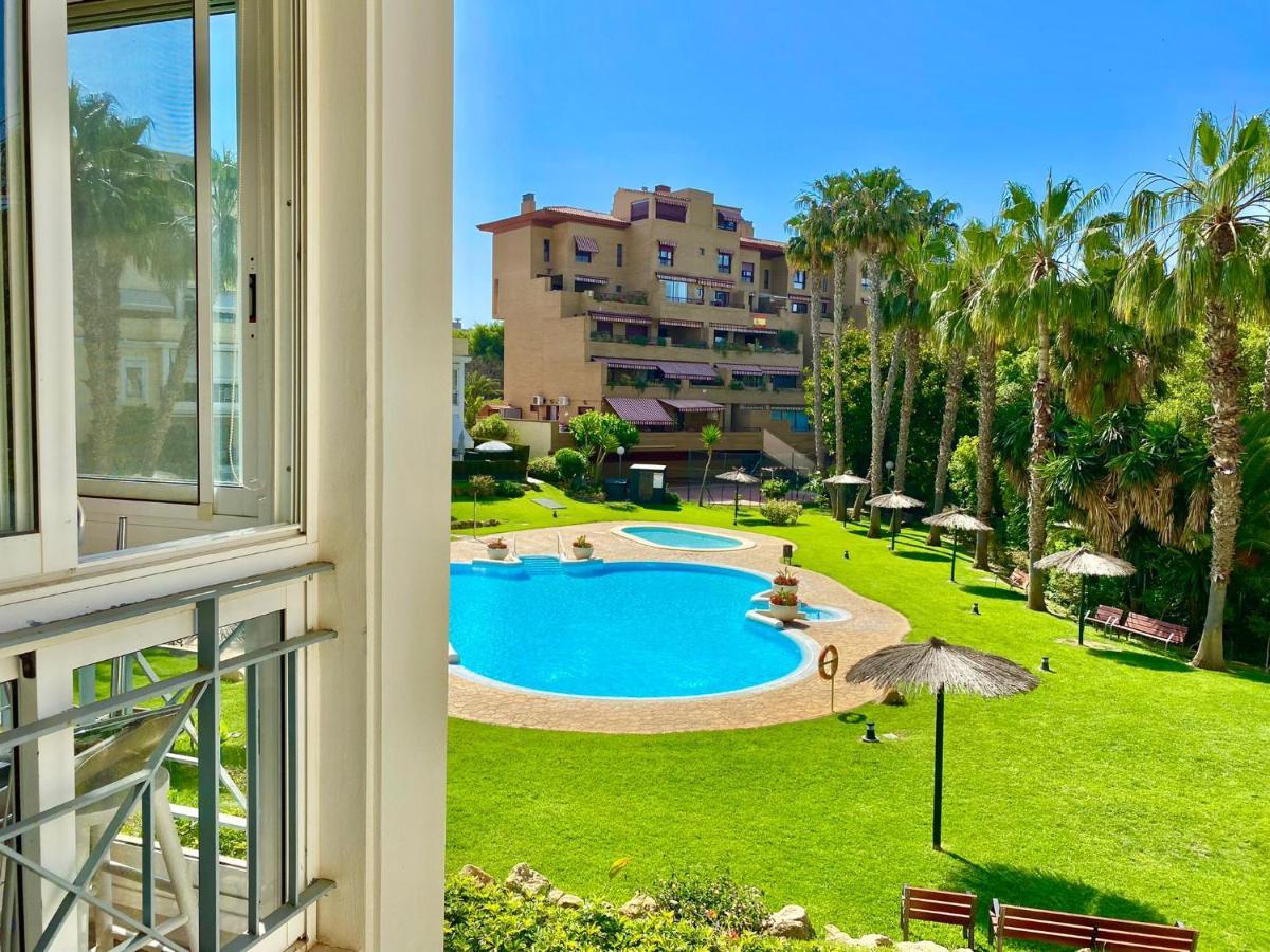 Golf Hoyo 18 4-6 Pax. Piscina, Wifi, Parking Privado. *