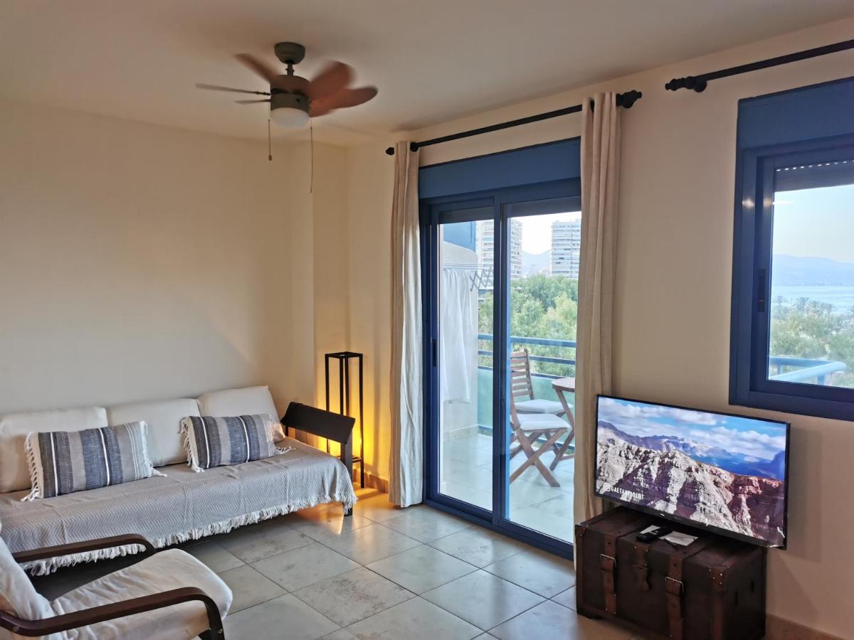 Primera Linea Y Con Encato Enplaya De San Juan Apartamento