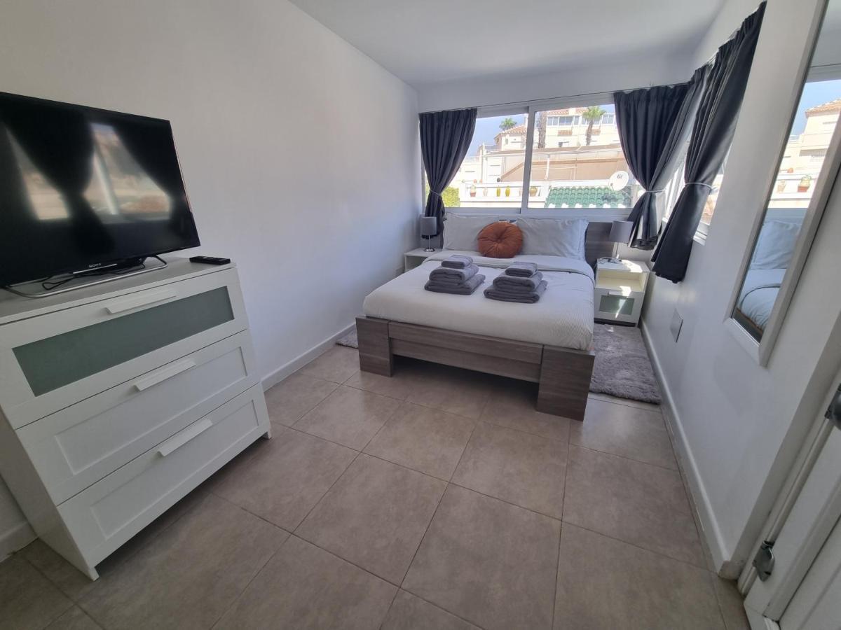 Apartamento 3 Bedroom Playa Flamenca La Zenia Alicante