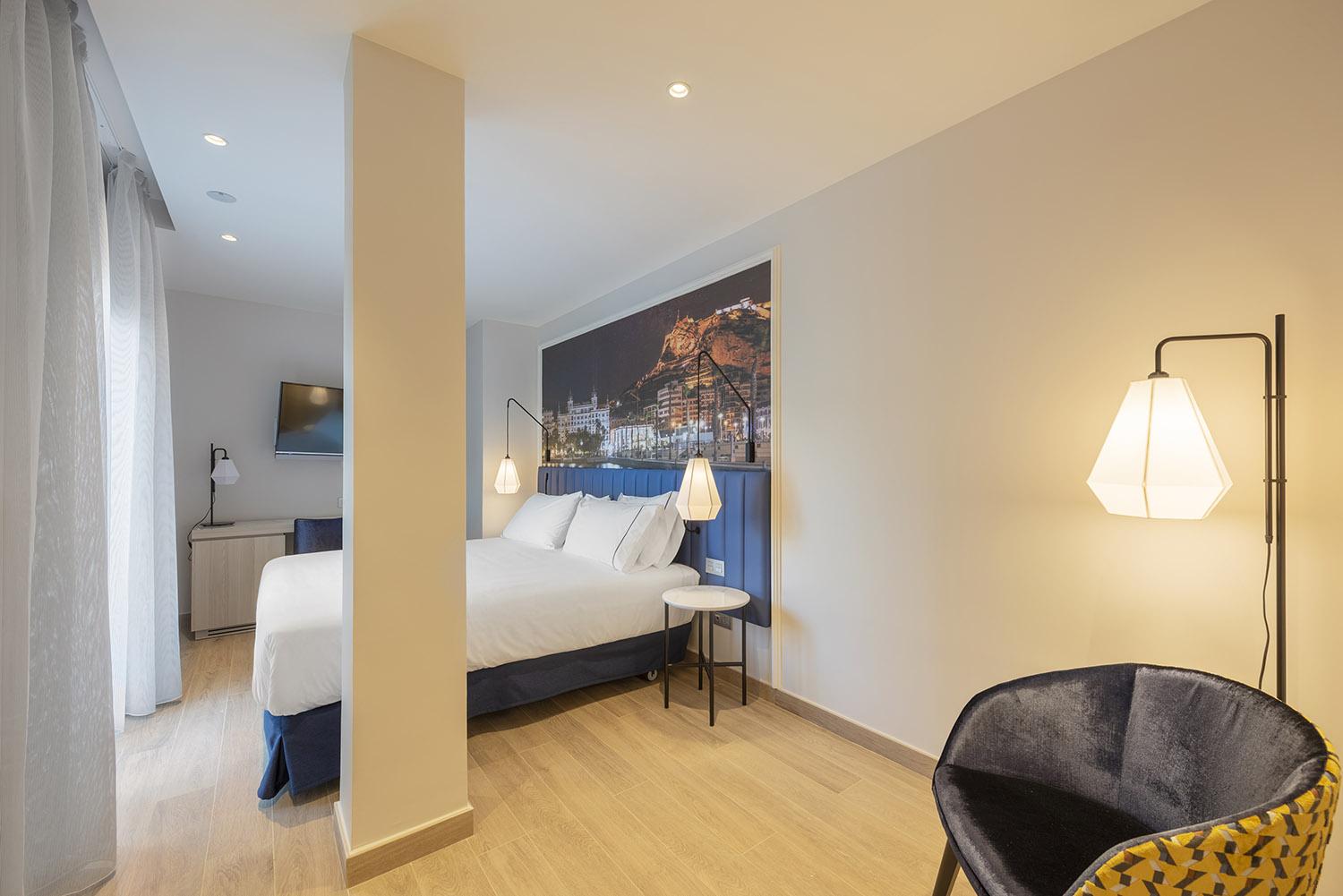 Eurostars Mediterranea Plaza Hotel 4*