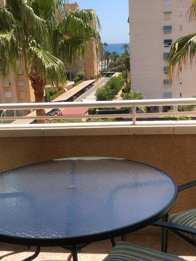 Apartamento Precioso En Urbanización Junto Al Mar. Alicante