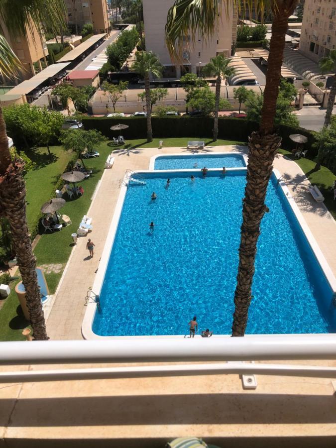 Apartamento Precioso En Urbanización Junto Al Mar. Alicante