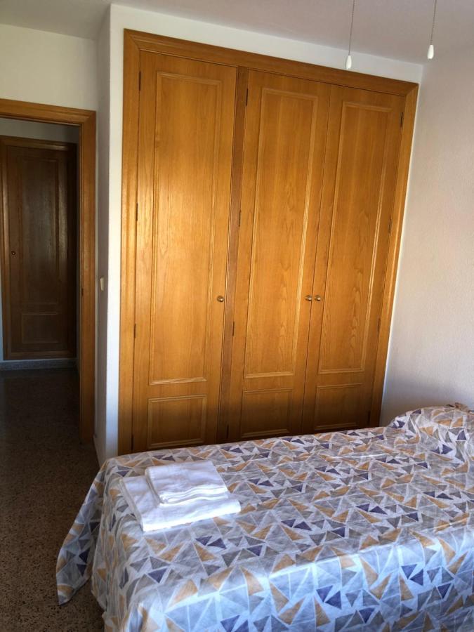 Precioso En Urbanización Junto Al Mar. Apartamento *