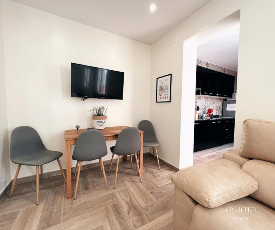 Ap Navas Aparthotel