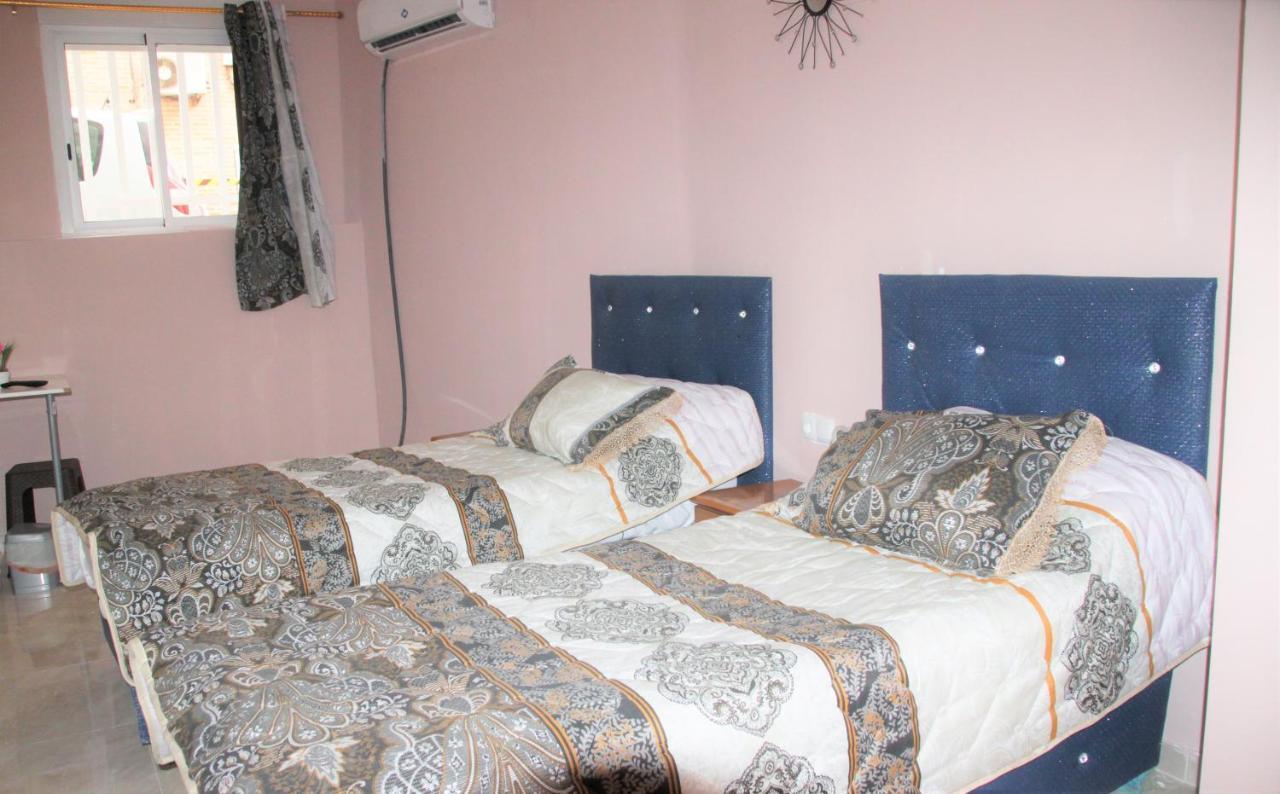La Lambra Azul Hotel *
