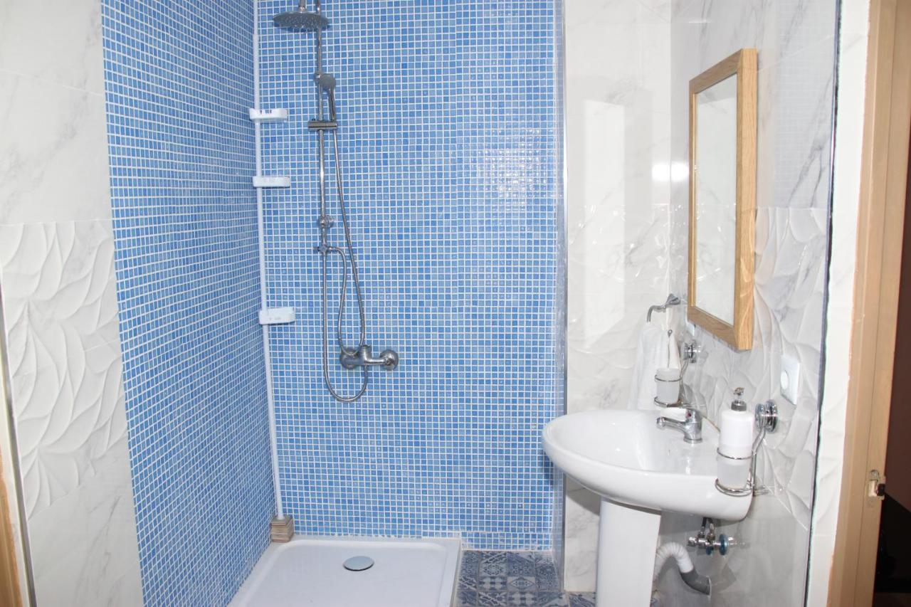 Hotel La Lambra Azul *