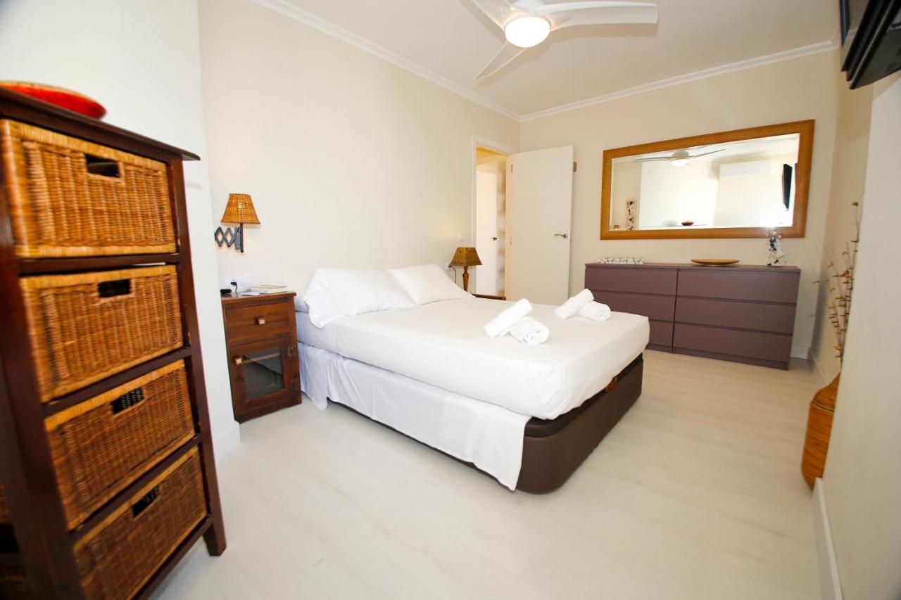 In Front Of The Sea With Ac And Pool Apartamento Alicante
