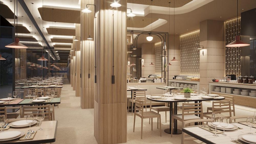 Port & Hotel Alicante