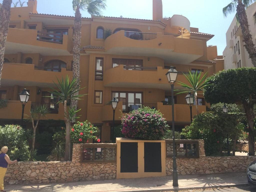 Apartment Panorama Park, Punta Prima, 5 Star Luxury 2 Bedroom Like No Other *