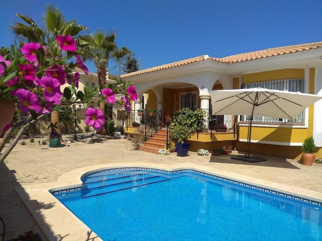 Naranjos Villa *