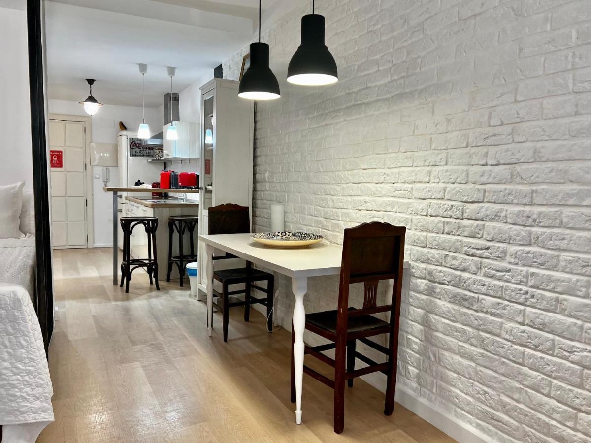 Bright Loft Centre By United Renters Apartamento