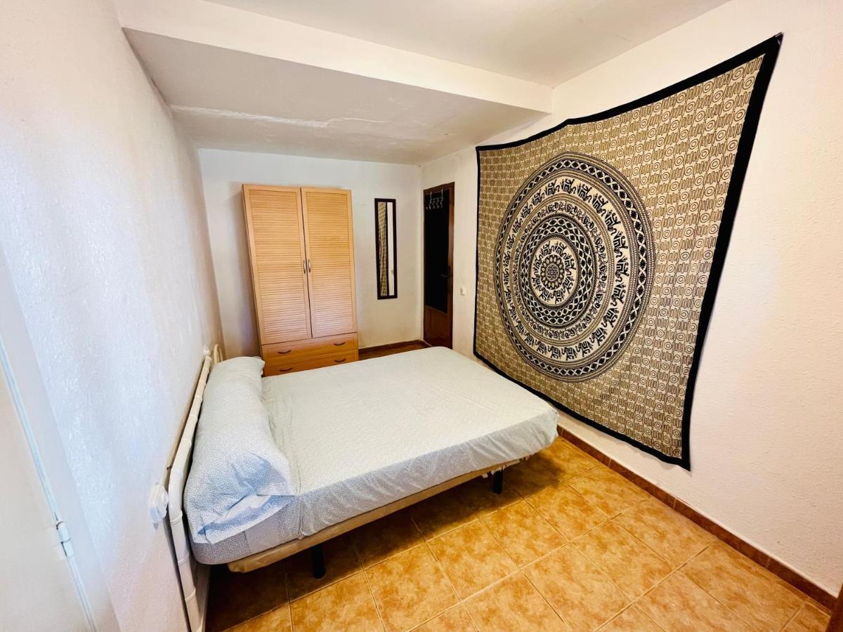 Estudio Adosado Acogedor Con Jardin, Barbacoa Y Parking Privado