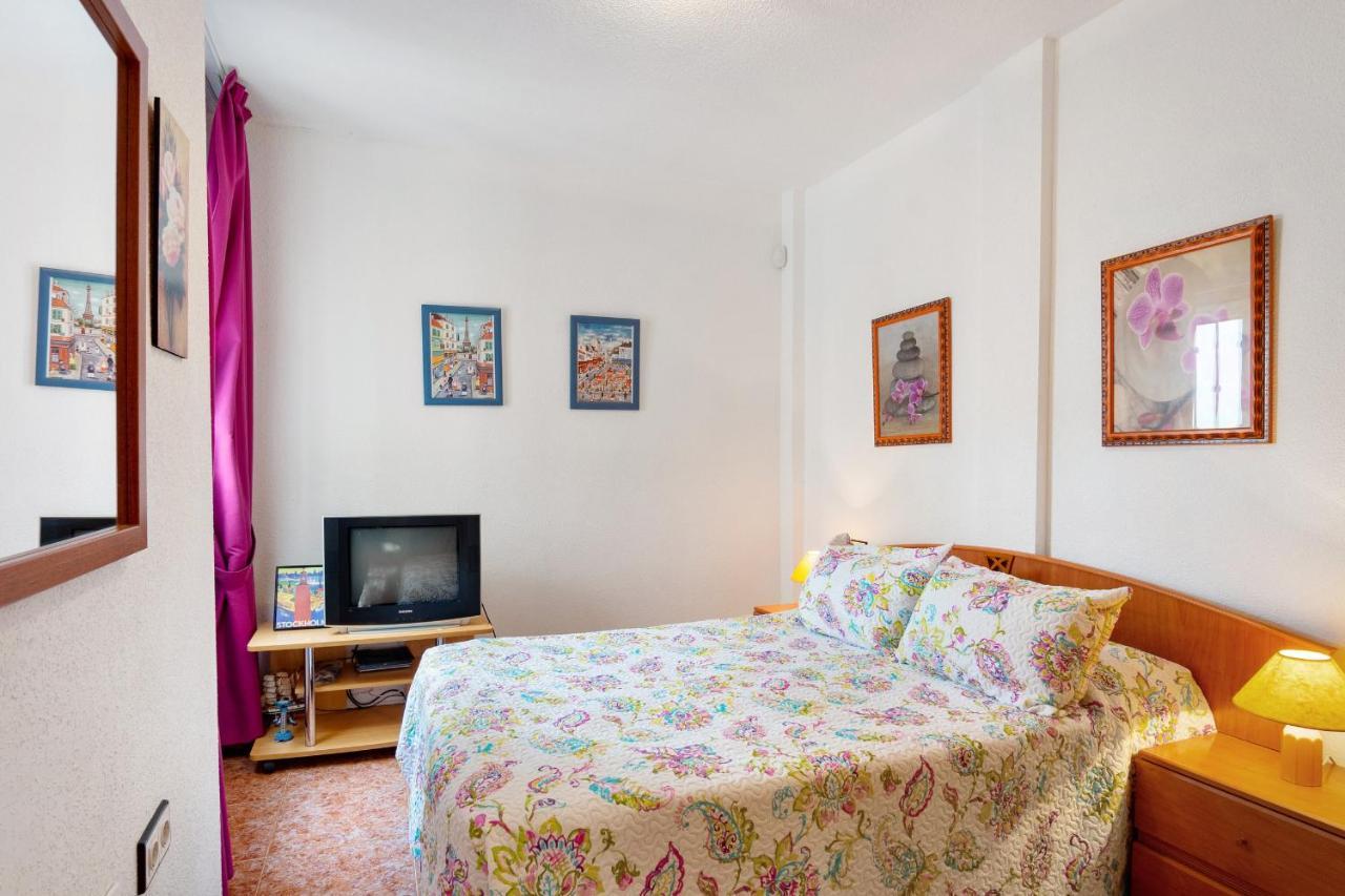 He Sol Apartment *