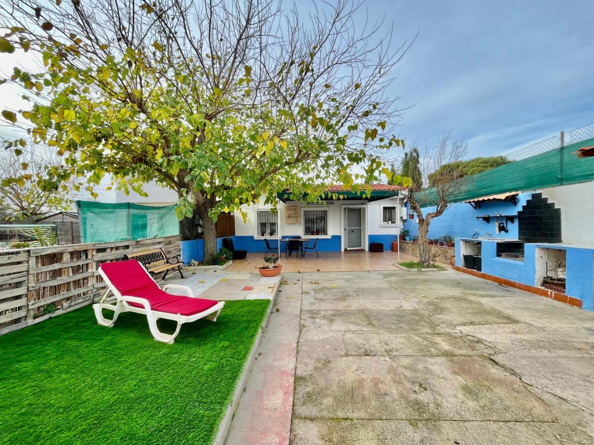 Сasa de vacaciones Estudio Adosado Acogedor Con Jardin, Barbacoa Y Parking Privado