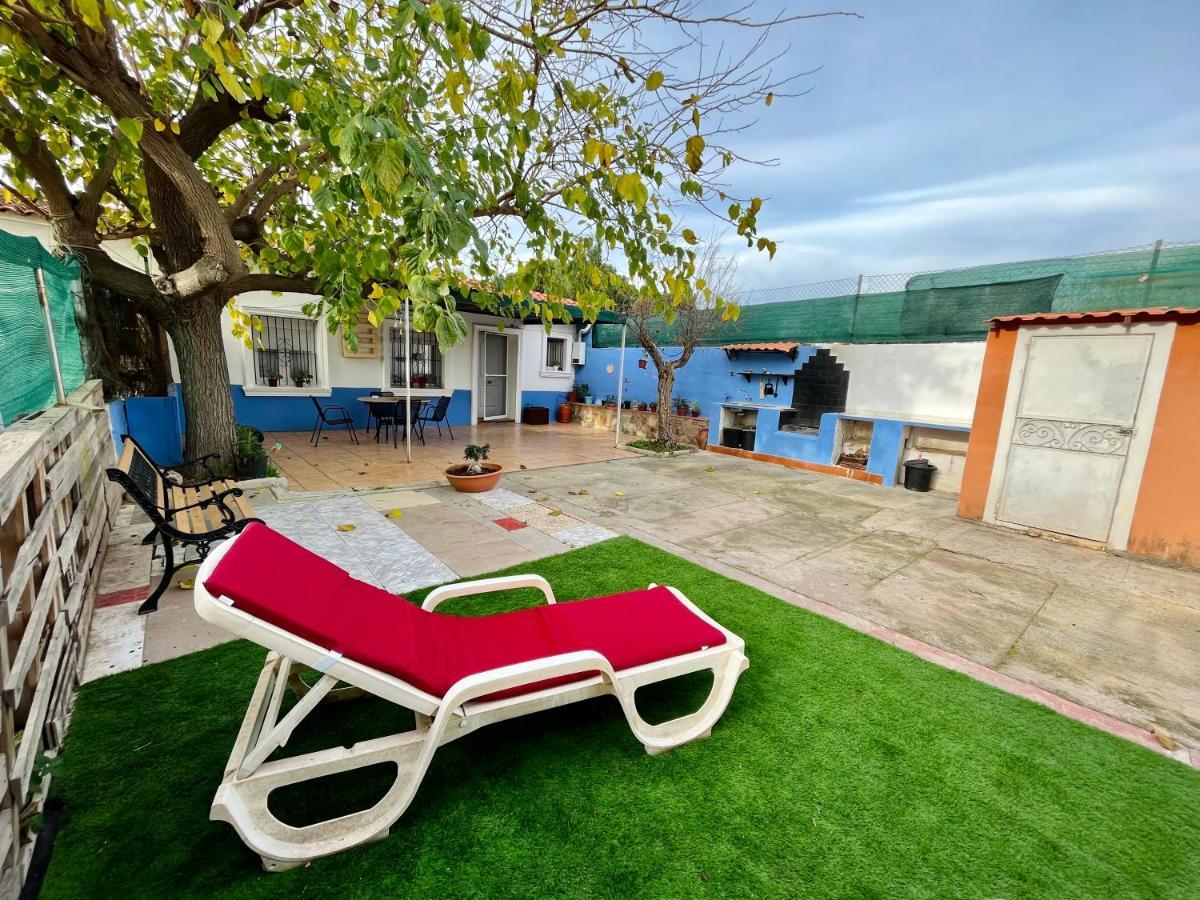 Estudio Adosado Acogedor Con Jardin, Barbacoa Y Parking Privado Сasa de vacaciones Alicante