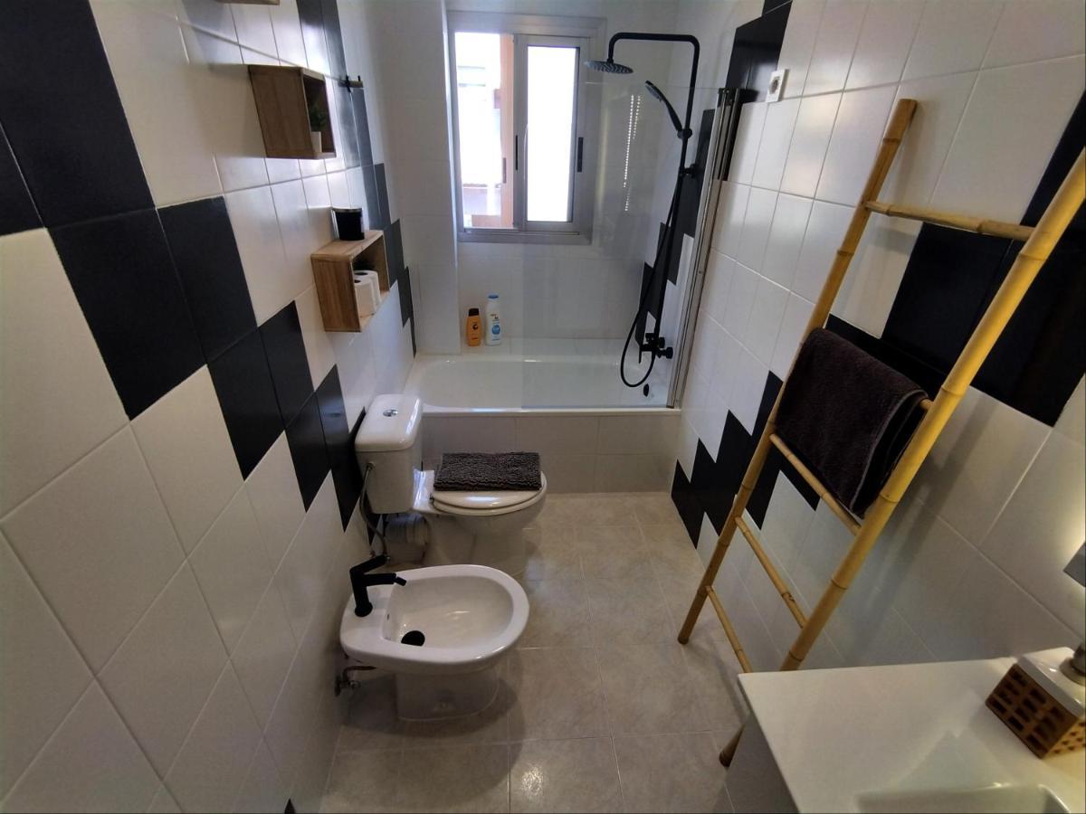Habitación en casa particular Shared With Host