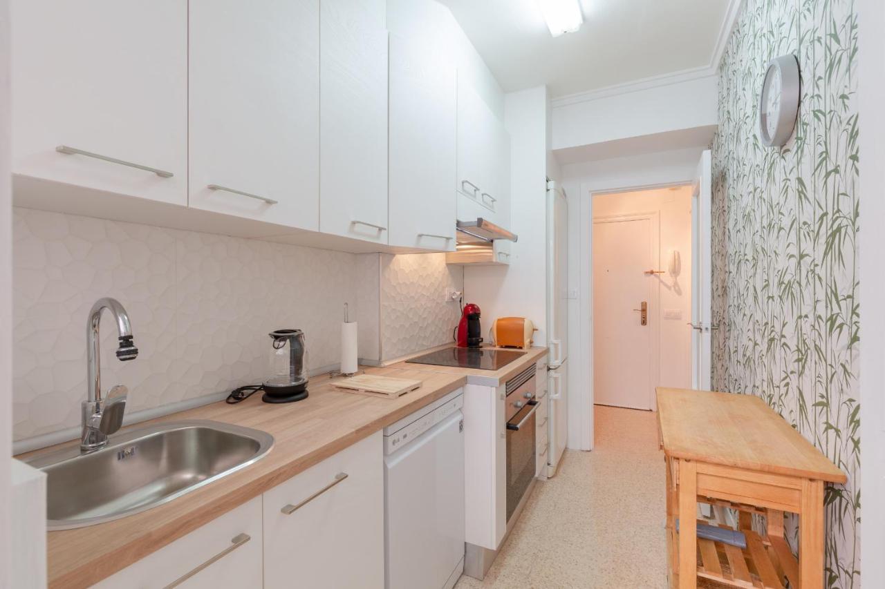 Urban Chic By Fidalsa Apartment