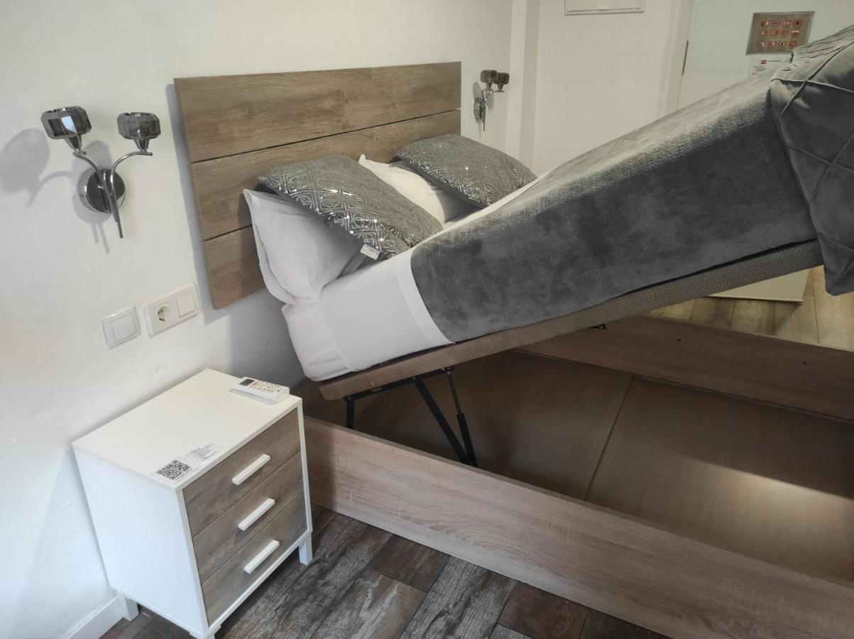 Olozaga Hostel *
