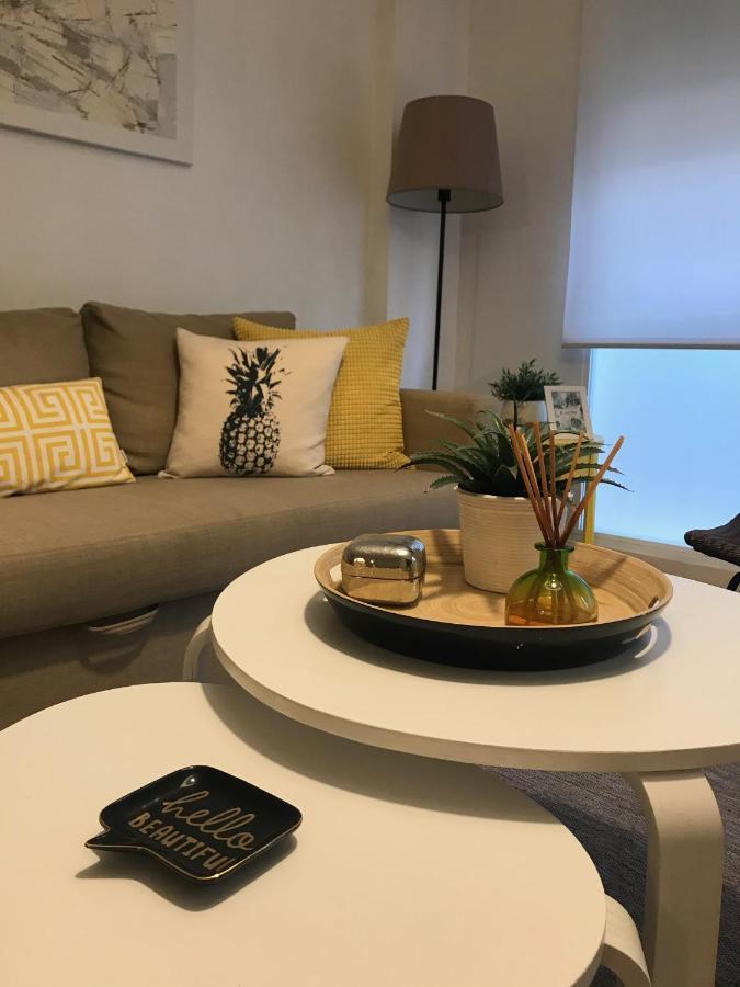 Apartamento Designer's Flat - 3 Bdrm - Wifi - Location