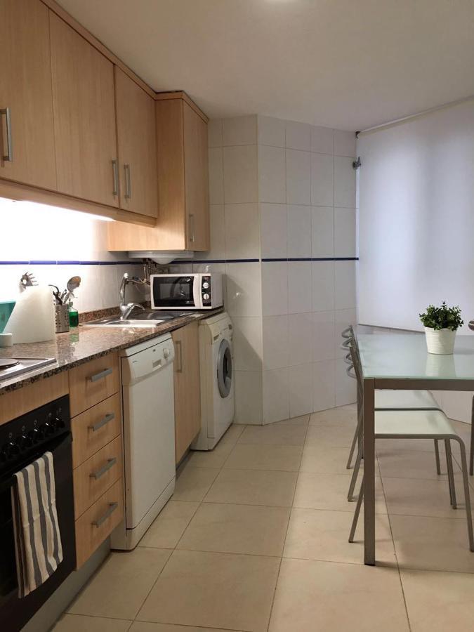 Apartamento Designer's Flat - 3 Bdrm - Wifi - Location