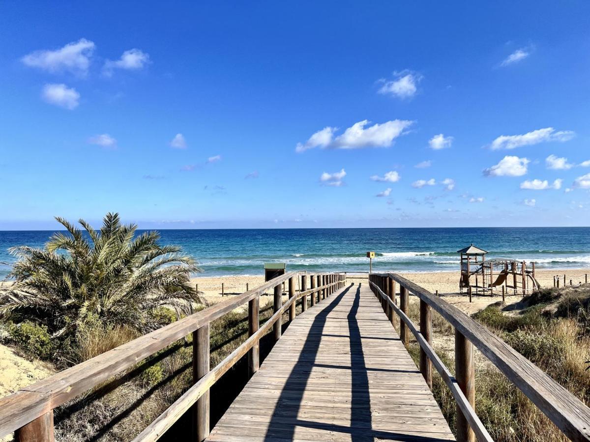 Relaxing Sea Views By Gloove Holiday home