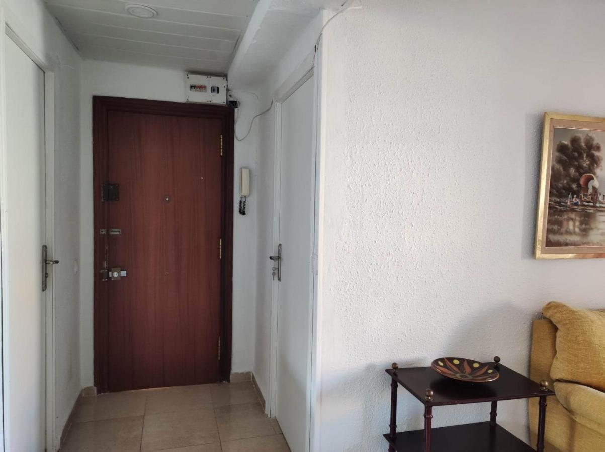 24d-1-комната в квартире для 1 человек Homestay Alicante