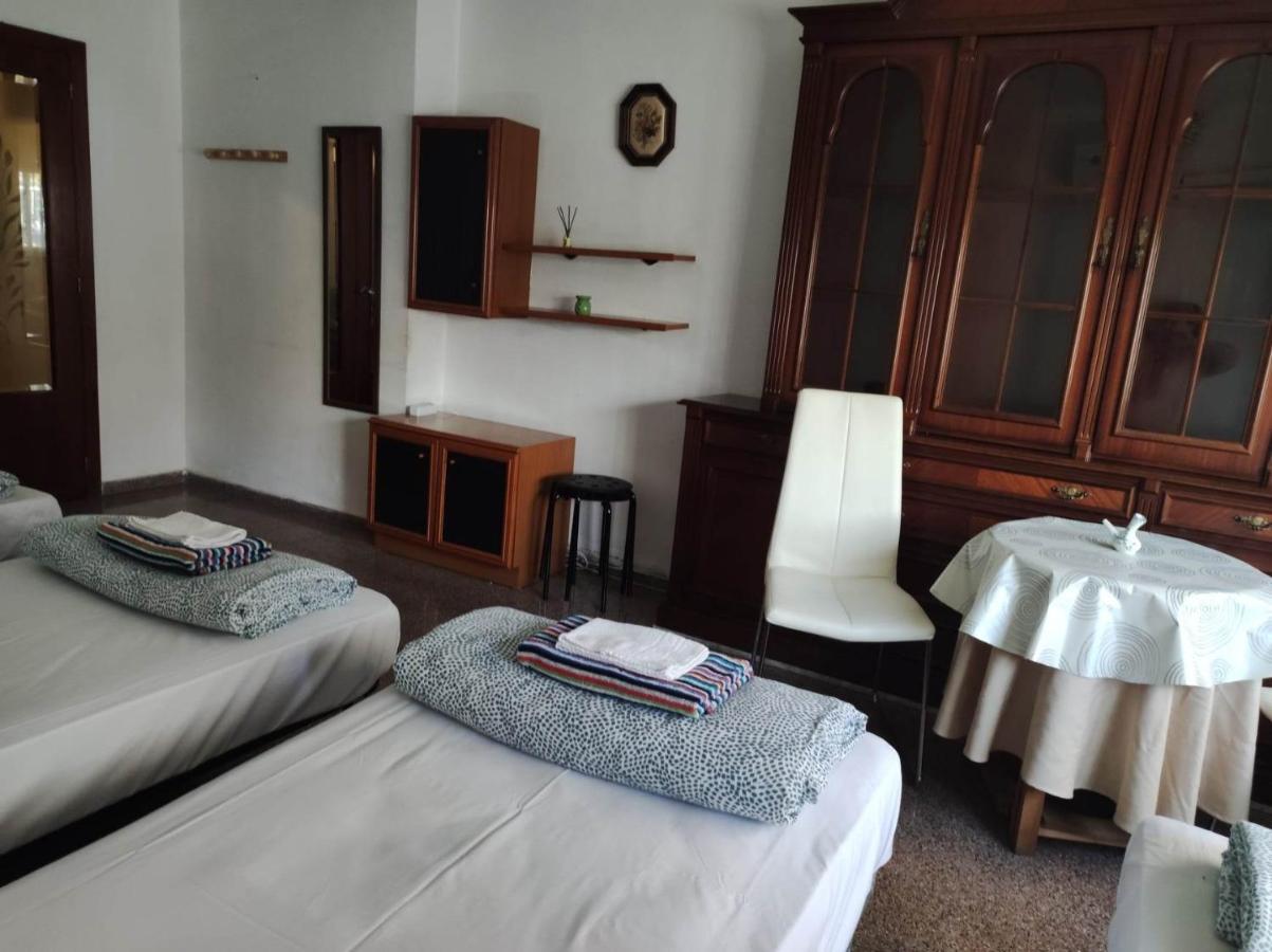Homestay 10-46-1- Комната В Квартире Для 4 Человек В Аликанте