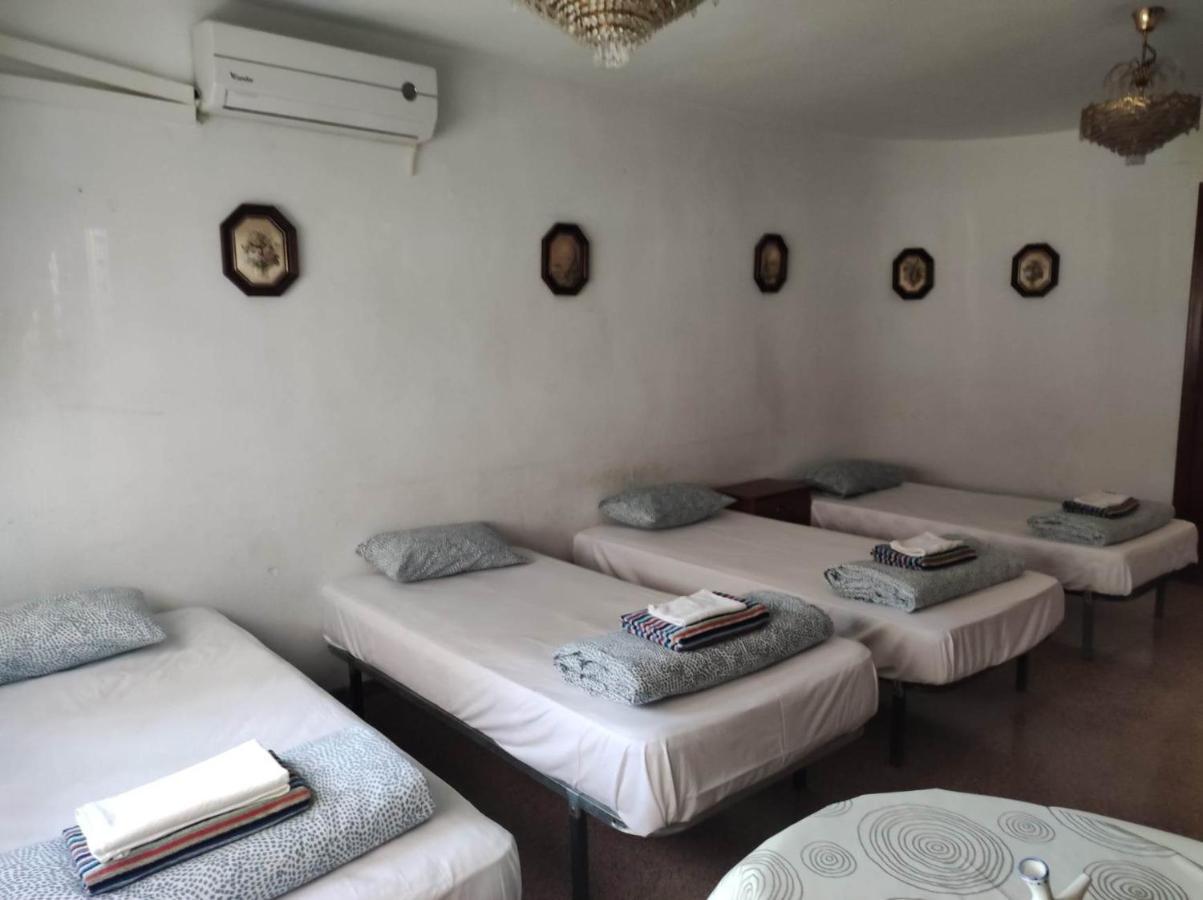 Habitación en casa particular 10-46-1- Комната В Квартире Для 4 Человек В Аликанте