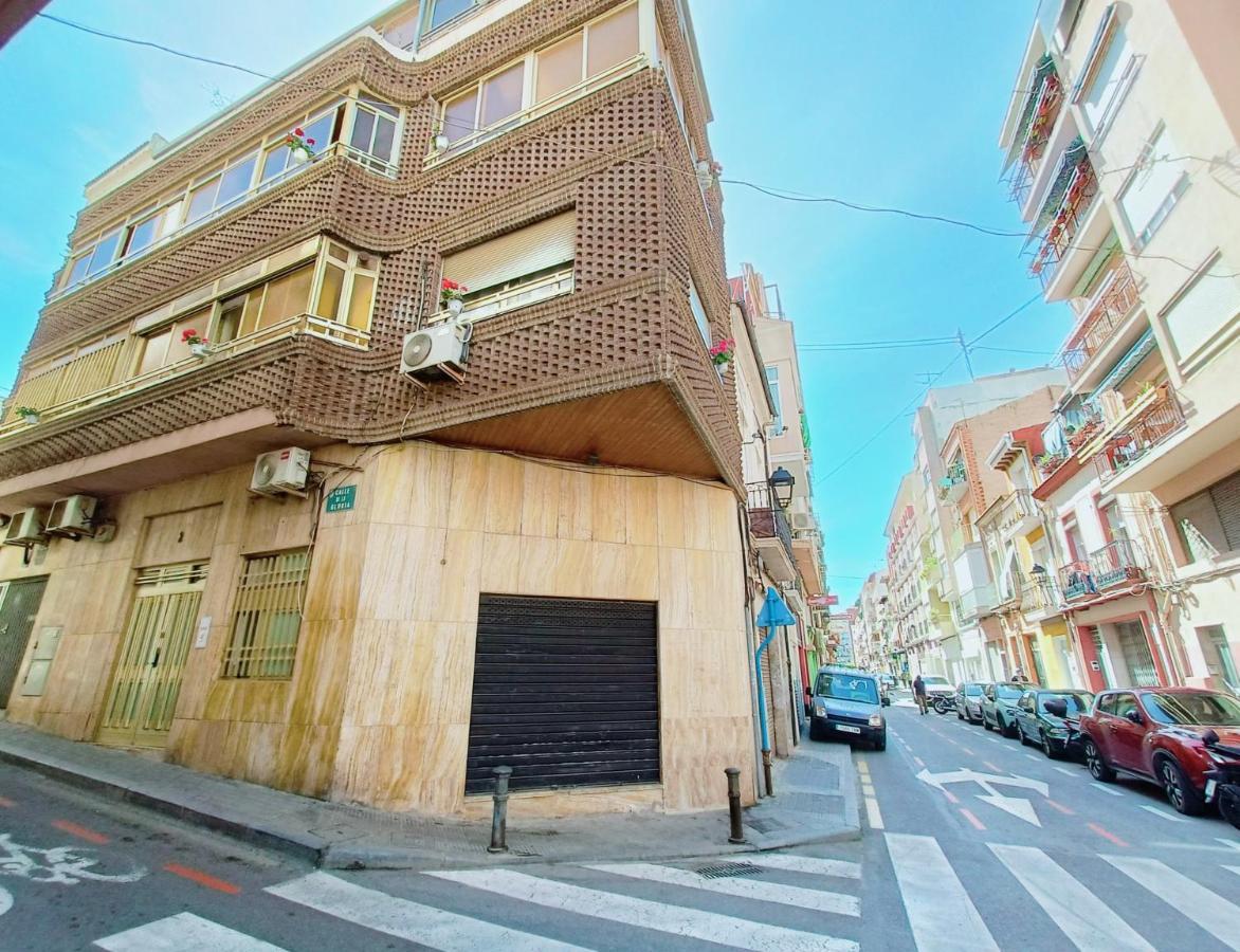 Gloria Host House * Alicante