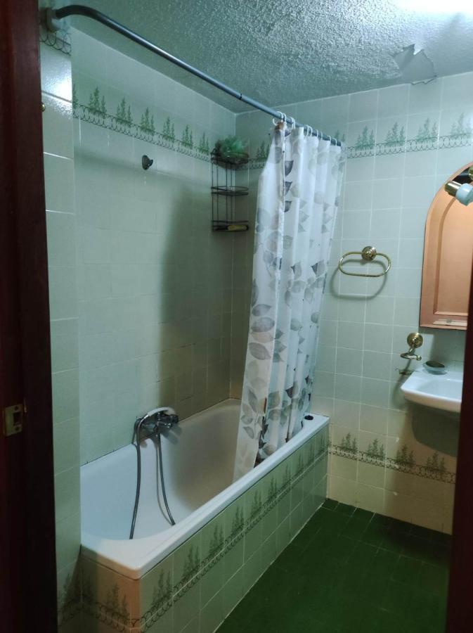 Habitación en casa particular 10-46-1- Комната В Квартире Для 4 Человек В Аликанте Alicante