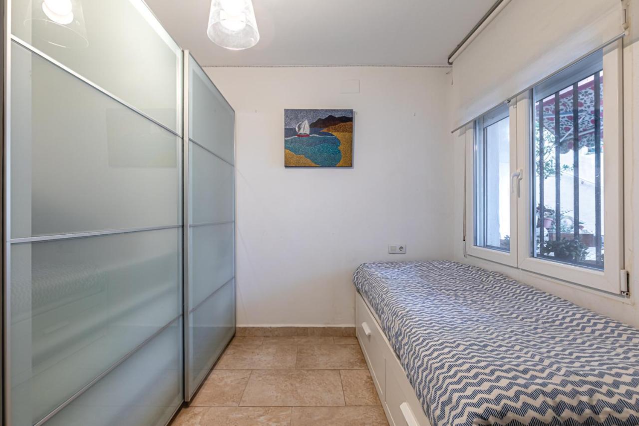 Holiday home Beachfront Bliss: A Pie De Playa *