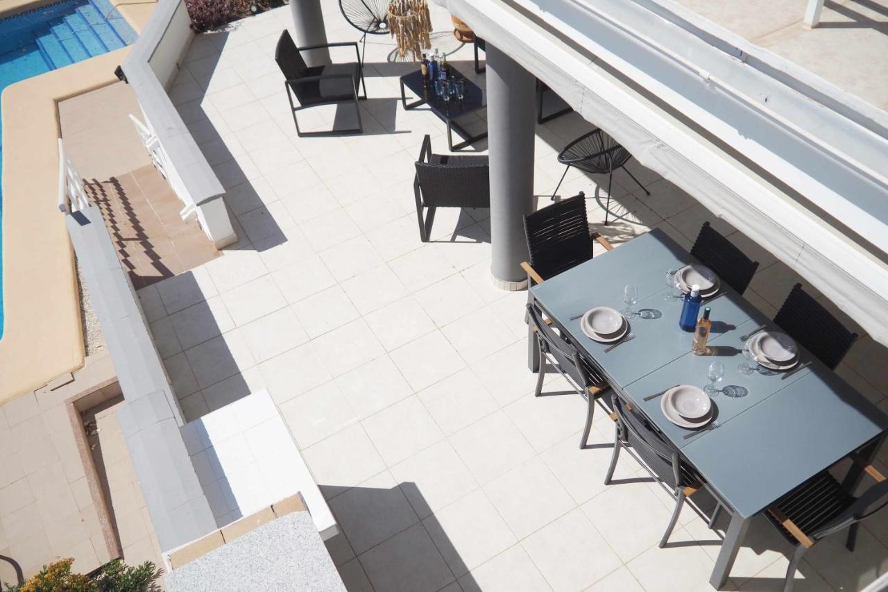 Disfruta De Moderna De Diseño Con Vistas Al Marpiscina Privadabq