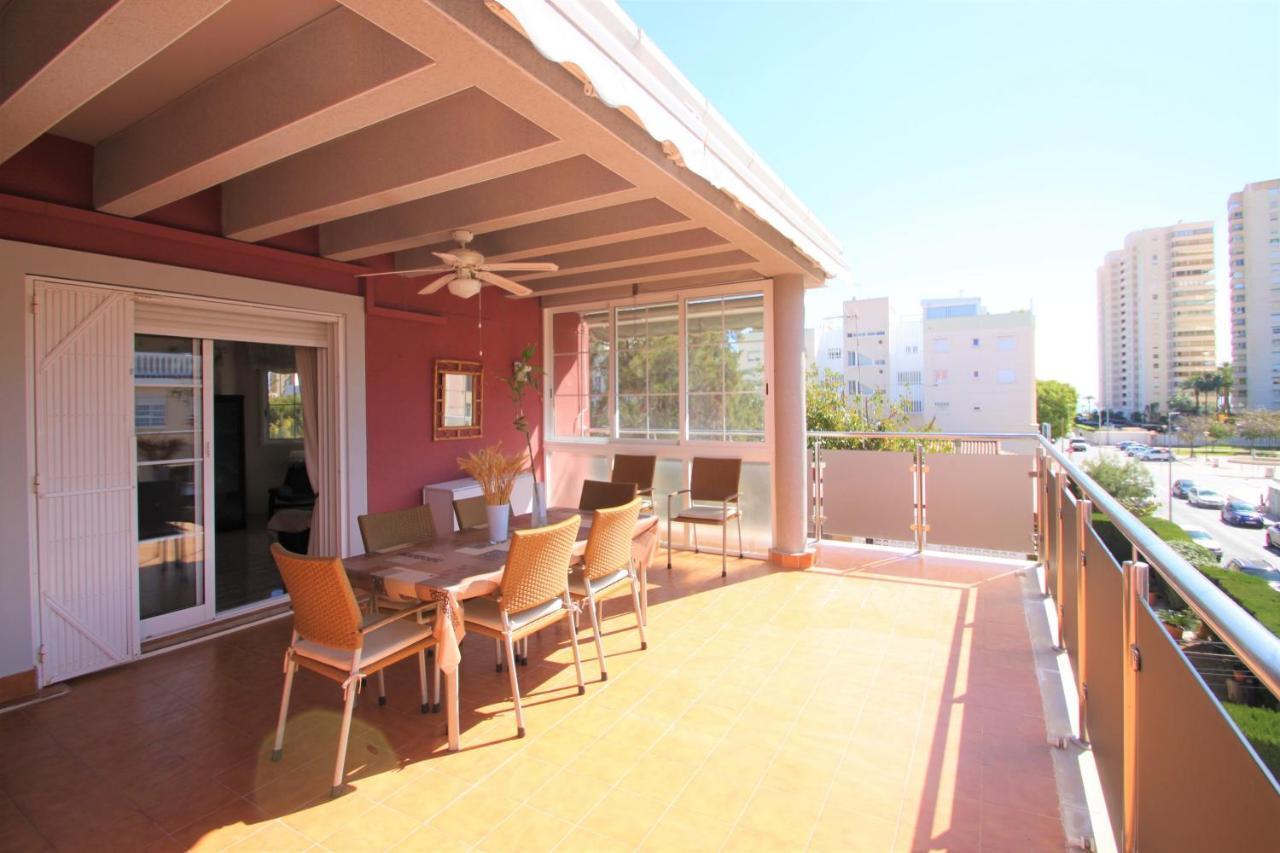 Con Magnifica Terraza En El Campello C105 Apartamento *