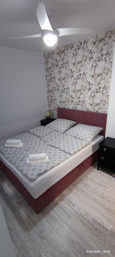 Meduza Apartamento *